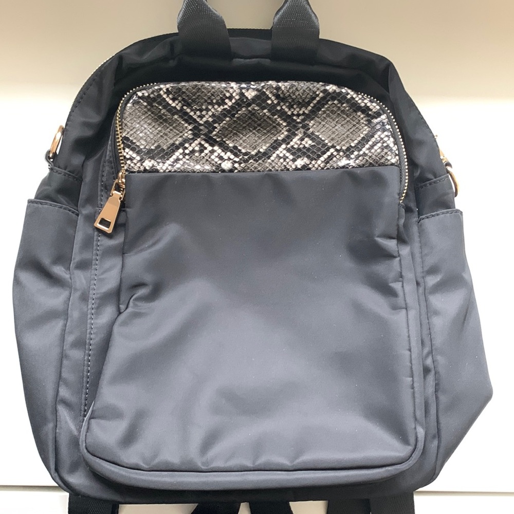 Backpack, Crossbody Bag Convertible Aprox 13”x13” NWOT